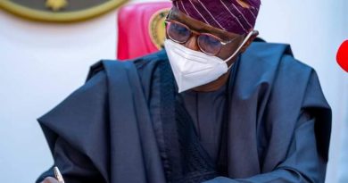 Sanwo-Olu Signs 2022 Budget of N1.758 Trillions into Law
