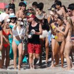 [EXCLUSIVE PHOTOS] Messi Mobbed By Bikini-Clad Fans While On Holiday