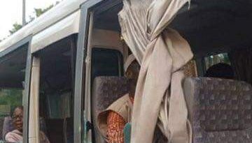 BREAKING: Hoodlums Attack Convoy Of APC Presidential Candidate, Tinubu, In Lagos, Two Injured